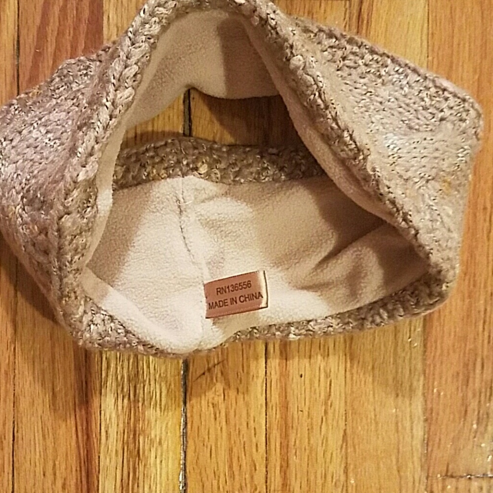 Winter Headband - Picture 2 of 3